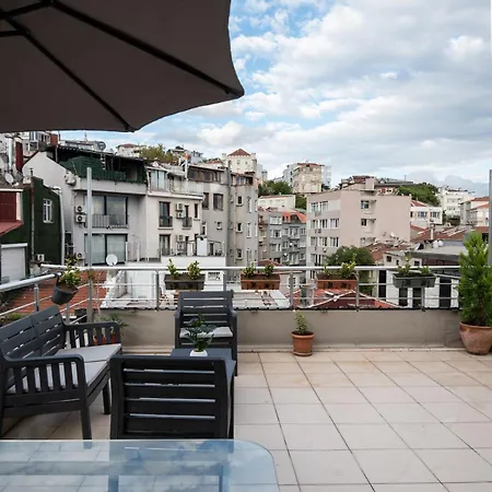 Luxury With Exceptional Terrace And Bosphorus View * Istanboel