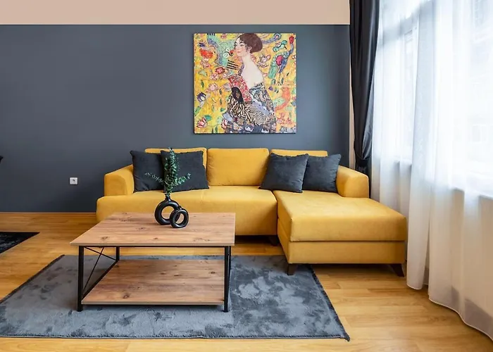 Luxury With Exceptional Terrace And Bosphorus View Istanboel