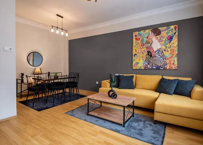 Luxury With Exceptional Terrace And Bosphorus View *