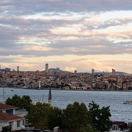 דירה Luxury With Exceptional Terrace And Bosphorus View *